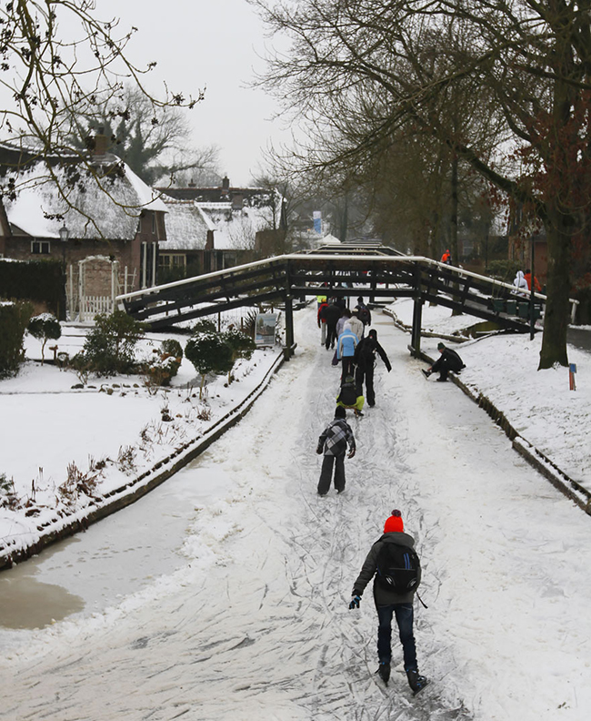 M&ugrave;a đ&ocirc;ng tại Giethoorn